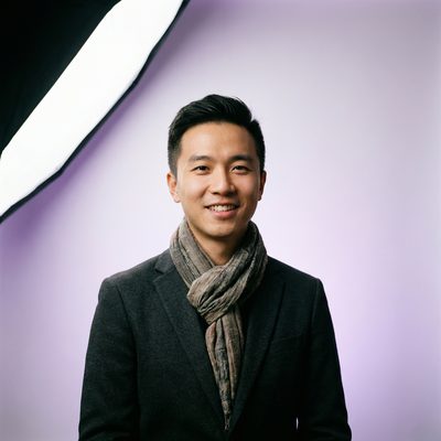 海角社区影视导演-陈逸飞